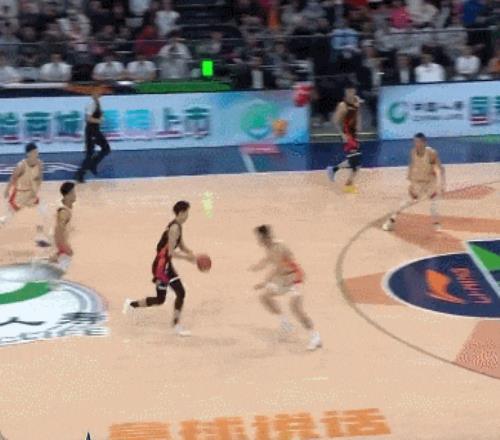 聖保利逆轉,多特入,哈蘭德點球,B体育官网,B体育平台,B体育链接,B体育官方