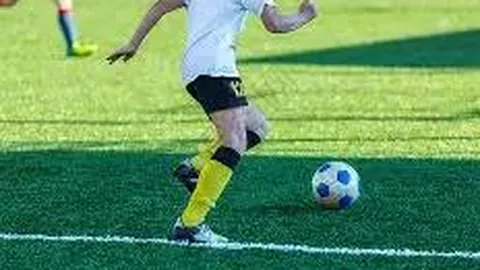 《西海岸倾情致敬邵佳一：全力助阵，共筑俱乐部辉煌荣耀》